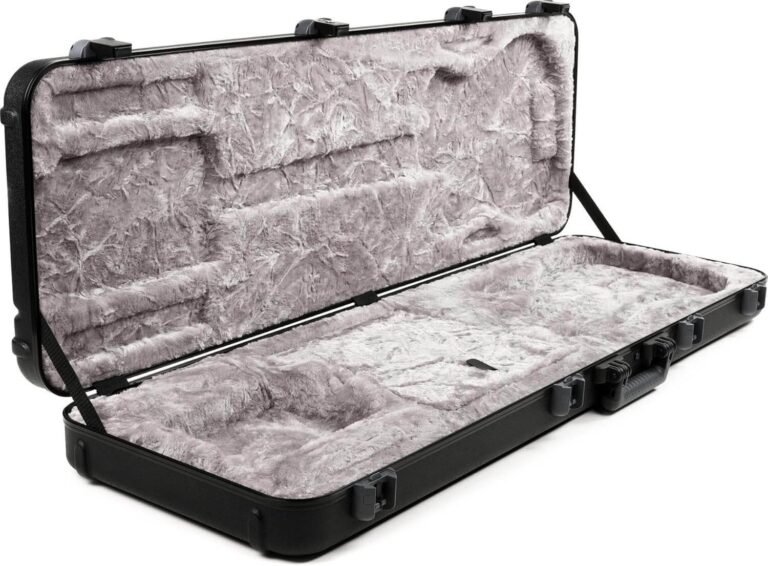 Fender Deluxe Molded Bass Case, Suitable for Jazz & P-Basses, Black