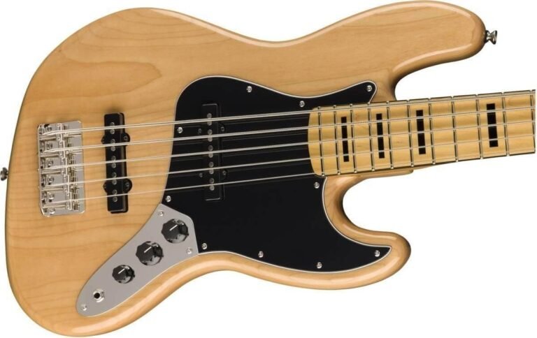 Squier by Fender Classic Vibe '70s Jazz Bass